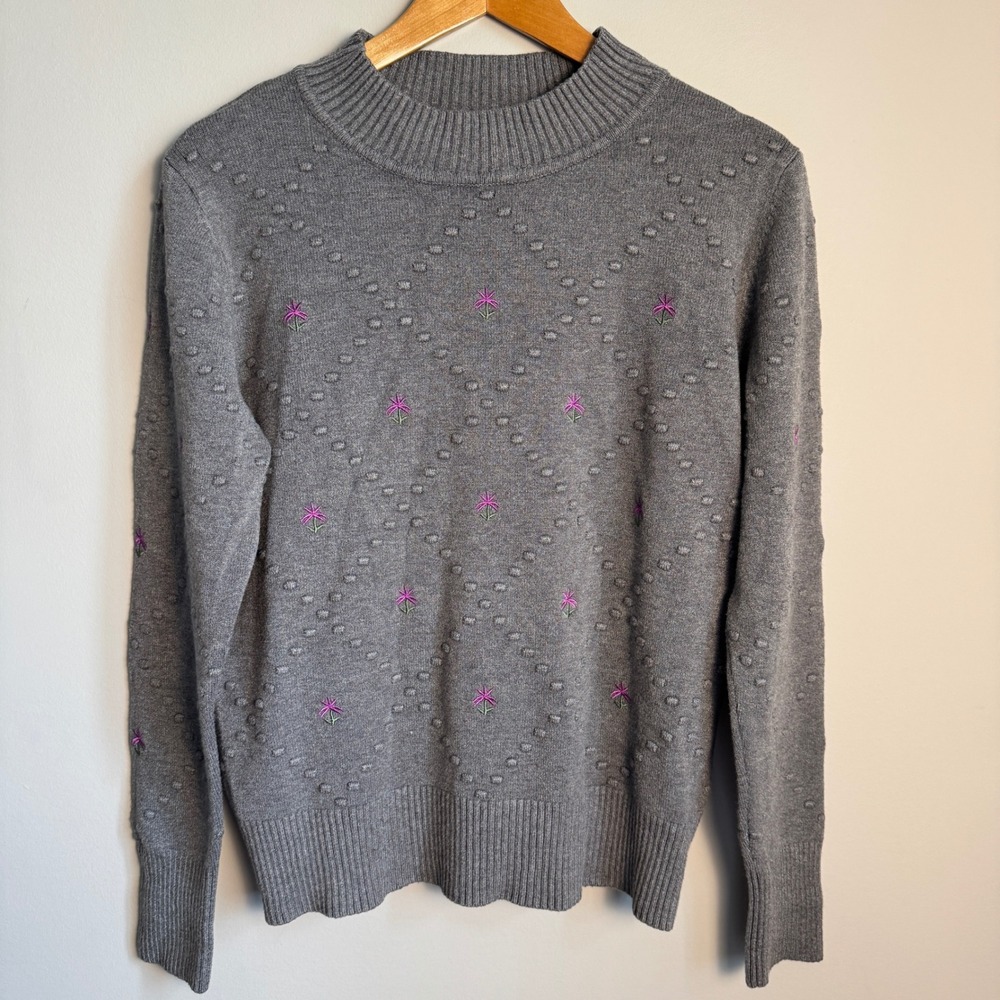 Aaeda Womens XL Gray Knit Sweater Purple Flower Embroidered‎ Mock Neck Pullover